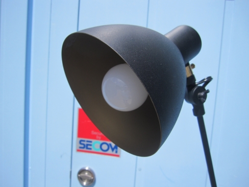 スタンド照明　コイズミ　H1600ｍｍ程度　ブラック