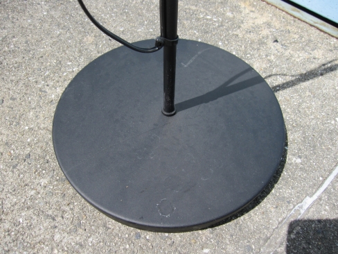 スタンド照明　コイズミ　H1600ｍｍ程度　ブラック