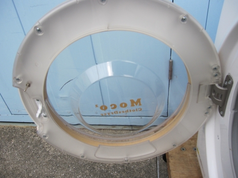 家庭用小型衣類乾燥機　ASD-2.5TP