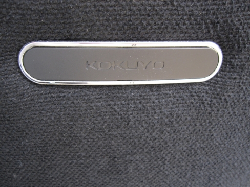 事務イス　肘なし　ブラック　コクヨ製プント