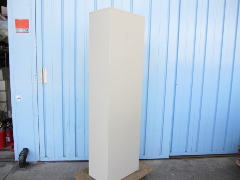 １人用ロッカー　鍵あり　ニューグレー　317ｘ515ｘ1790　生興製