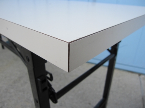 折りたたみテーブル　1800ｘ450　ホワイト