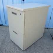 2段脇机 鍵あり ニューグレー 生興製