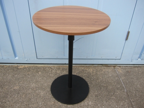 サイドテーブル　φ390　H540～950　※天板の固定が甘いので少しぐらつきます