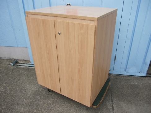 特価！　両開き書庫　木製　鍵無し　800ｘ610ｘ950