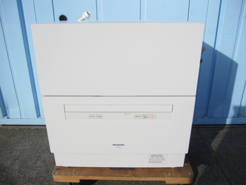 食洗器　Panasonic製　NP-TA4　２０２２年製　説明書なし