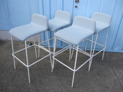 ハイチェア４台セット　ライトブルー　イトーキ製ノットワーク　KLL-133C1-W9S5