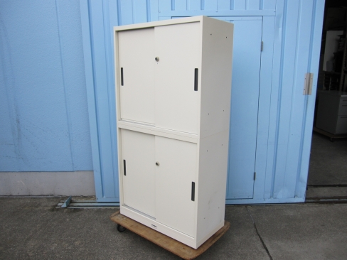 上下書庫セット　ホワイト　鍵あり　800ｘ400ｘ1760　オカムラ製ヴィラージュ　多少日焼けあり