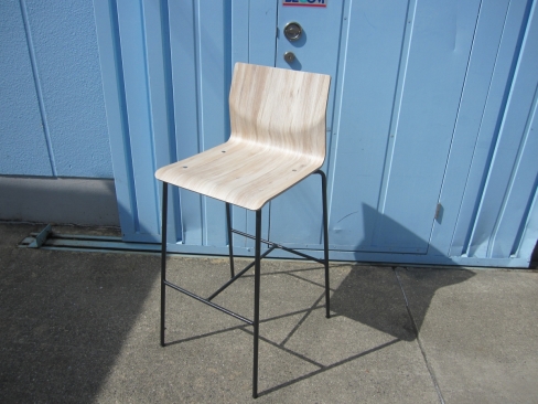 特価！　カウンターチェア　ハイチェア　オカムラ製スイープ　L409BR MW74