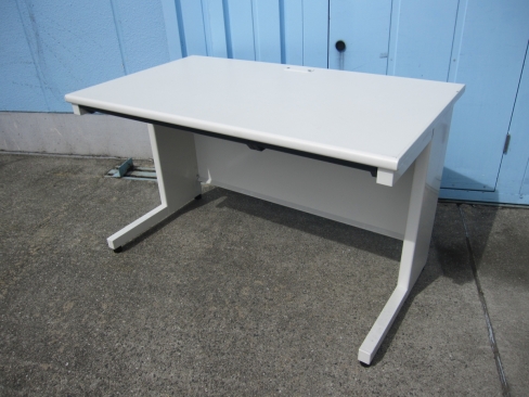 事務机　平デスク　ホワイト　1200ｘ700ｘ700　プラス製