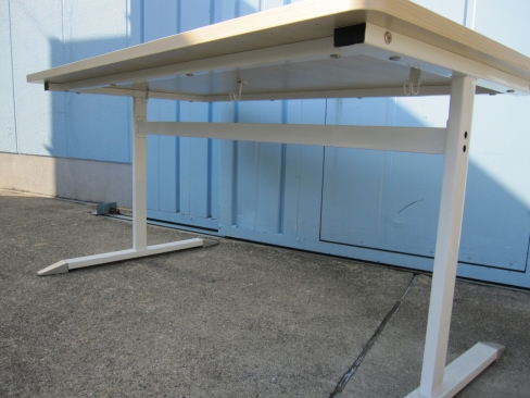 会議テーブル　T字脚　1400ｘ800ｘ700　木目チーク