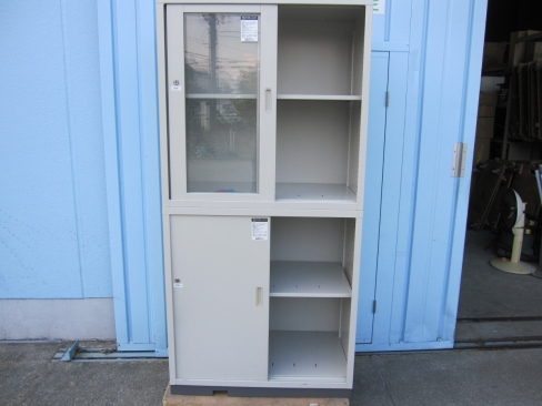 上下書庫セット　鍵あり　ニューグレー　880ｘ515ｘ1820　ベース穴あけ加工あり