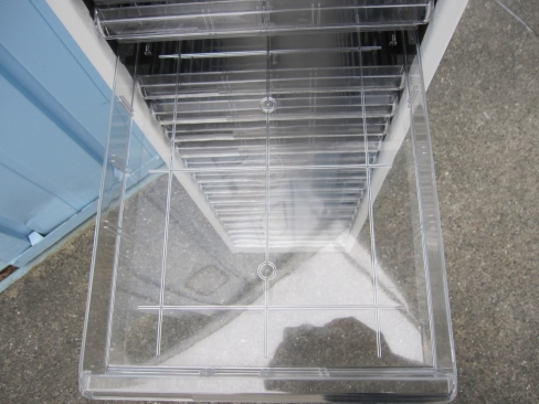 1列18段クリアケース　ホワイト　280ｘ340ｘ880