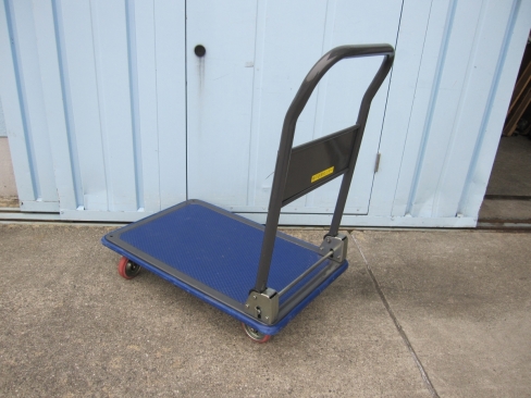 手押し台車　740ｘ480