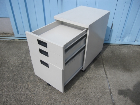 特価！　3段ワゴン　鍵無し　ホワイト　400ｘ550ｘ610