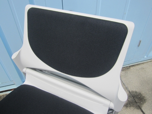 会議用チェア　4台セット　キャスター付き　スタッキングチェア　ブラック　イナバ製