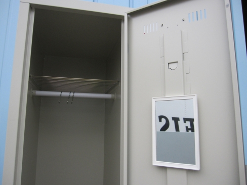 1人用ロッカー　鍵あり　ニューグレー　317ｘ515ｘ1790　生興製