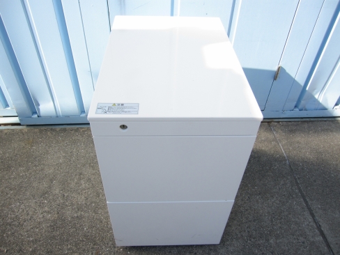 ３段ワゴン　鍵あり　ホワイト　オカムラ製プロユニット　390ｘ580ｘ650