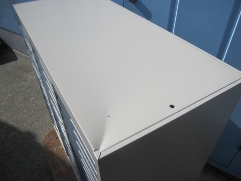 ３列浅型８段深型５段クリアケース　880ｘ400ｘ880　コクヨ製　S-A333F1N　天板へこみあり