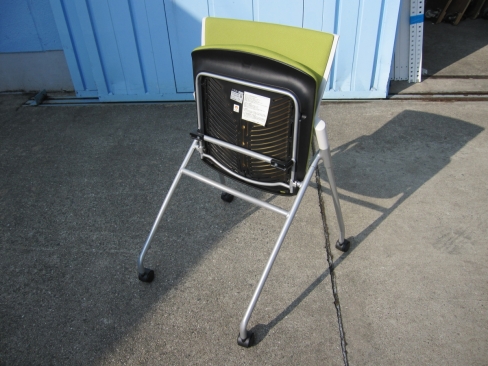 特価！　会議用チェア　ライトグリーン　イトーキ製マノスチェア　KLD-320PG-ZWQ6