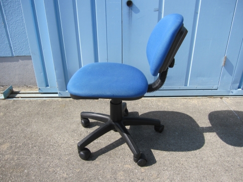 事務イス　ブルー　SNC-E9
