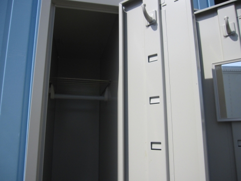 ４人用ロッカー　鍵あり　ニューグレー　ウチダ製　900ｘ515ｘ1790