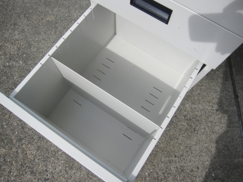 特価！　3段ワゴン　鍵無し　ホワイト　400ｘ550ｘ610