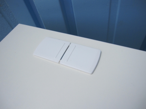 事務机　ホワイト　鍵あり　1200ｘ700ｘ700