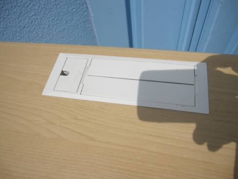 事務机　平デスク　1400ｘ700ｘ720　生興製　木目チーク