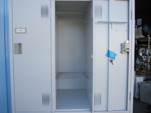 6人用ロッカー　鍵あり　ホワイトグレー　豊国工業　900ｘ515ｘ1790