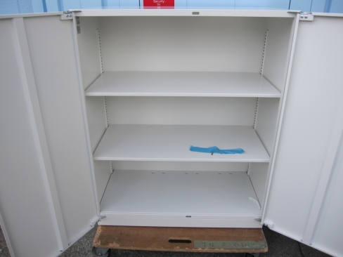 両開き書庫　ホワイト　鍵あり　イトーキ製シンライン　900ｘ450ｘ1100　HTM-109HSS-W9