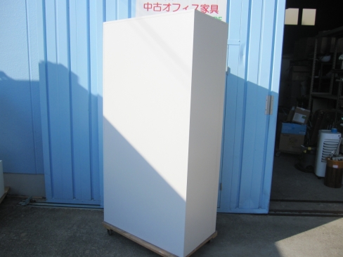 12人用ロッカー　鍵あり　ホワイト　900ｘ515ｘ1790　生興製