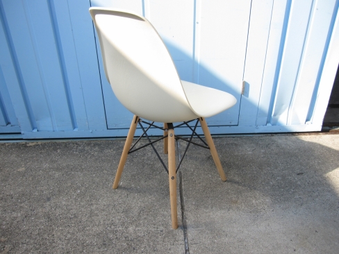 シェルチェア　木目ホワイト