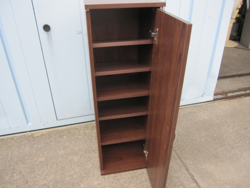 扉付き木製シューズボックス　300ｘ350ｘ910