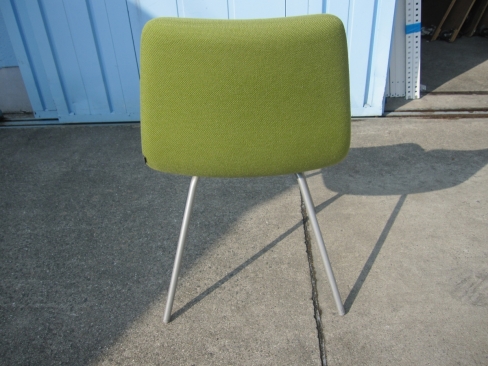 特価！　ミーティングチェア　ライトグリーン　４本脚　イトーキ製KJC-810C-Z5032