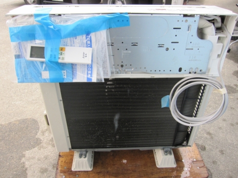 2023年製　エアコン　8畳用　三菱製霧ヶ峰　MSZ-XD2523-W-1　100V