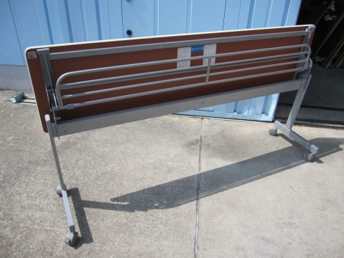 会議用テーブル　ニューグレー　1800ｘ450ｘ700　スタックテーブル