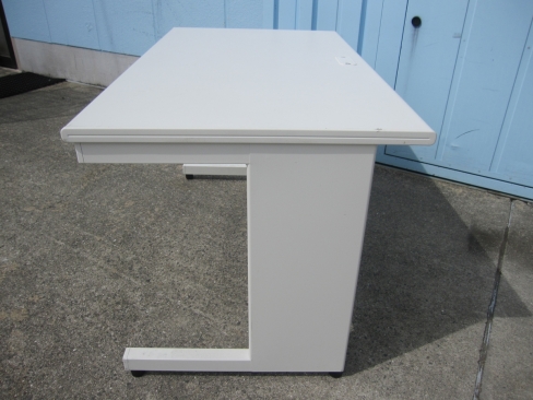 事務机　平デスク　ホワイト　1200ｘ700ｘ700　プラス製