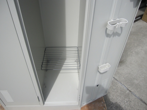 2人用ロッカー　鍵あり　ニューグレー　608ｘ515ｘ1790