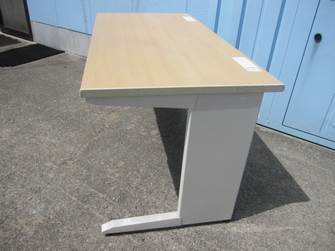 事務机　平デスク　1400ｘ700ｘ720　生興製　木目チーク