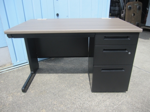 事務机　片袖デスク　ブラック　1200ｘ700ｘ720　鍵無し作成不可