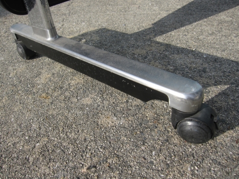 会議テーブル　スタックテーブル　幕板付き　1800ｘ600ｘ700　木目ダークブラウン