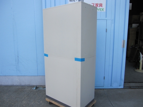 上下書庫セット　鍵あり　ニューグレー　880ｘ515ｘ1820　ベース穴あけ加工あり