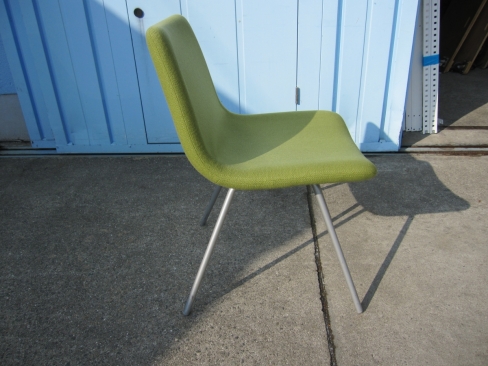 特価！　ミーティングチェア　ライトグリーン　４本脚　イトーキ製KJC-810C-Z5032