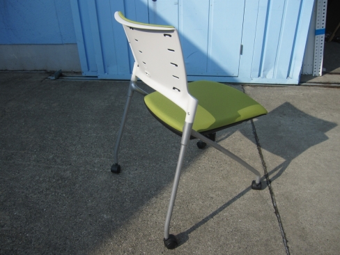特価！　会議用チェア　ライトグリーン　イトーキ製マノスチェア　KLD-320PG-ZWQ6