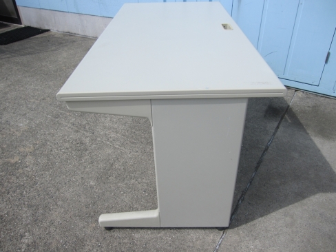 事務机　平デスク　ニューグレー　1400ｘ700ｘ700　プラス製