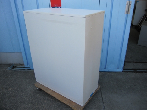 両開き書庫　ホワイト　鍵あり　天板付き　900ｘ450ｘ1120　ウチダ製