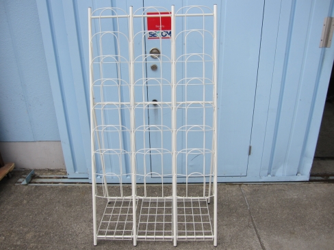 3列7段カタログスタンド　780ｘ450ｘ1420　ホワイト