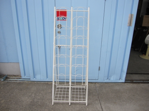 2列7段カタログスタンド　ホワイト　530ｘ450ｘ1420