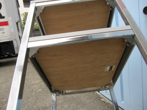 電話台　ニューグレー　450ｘ350ｘ710　ウチダ製